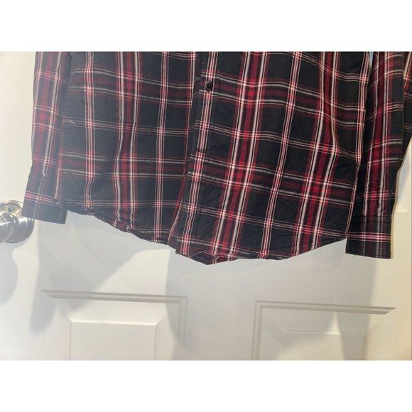 Express Men's Red Black Plaid Long Sleeve Button Down Flannel Shirt Medium - Picture 4 of 9